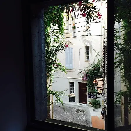 Appartement Maisonnette Médiévale By Icasamia